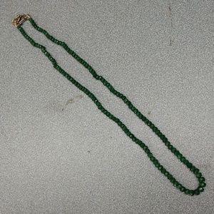Handmade Jewelry - Genuine Emerald Faceted Rondelles Necklace. Handmade Jewelry - Genuine Emerald Faceted Rondelles Necklace.
